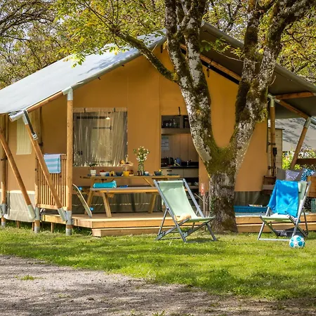 Camping Saint-Sozy Üdülőközpont Saint-Sozy