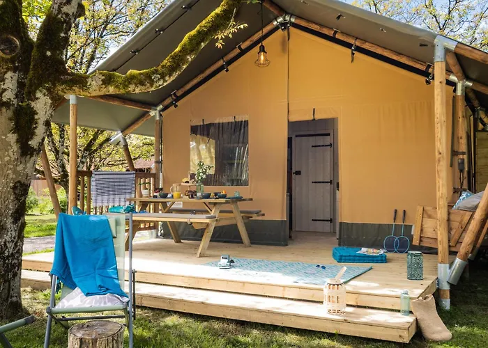 Camping Saint-Sozy Üdülőközpont *